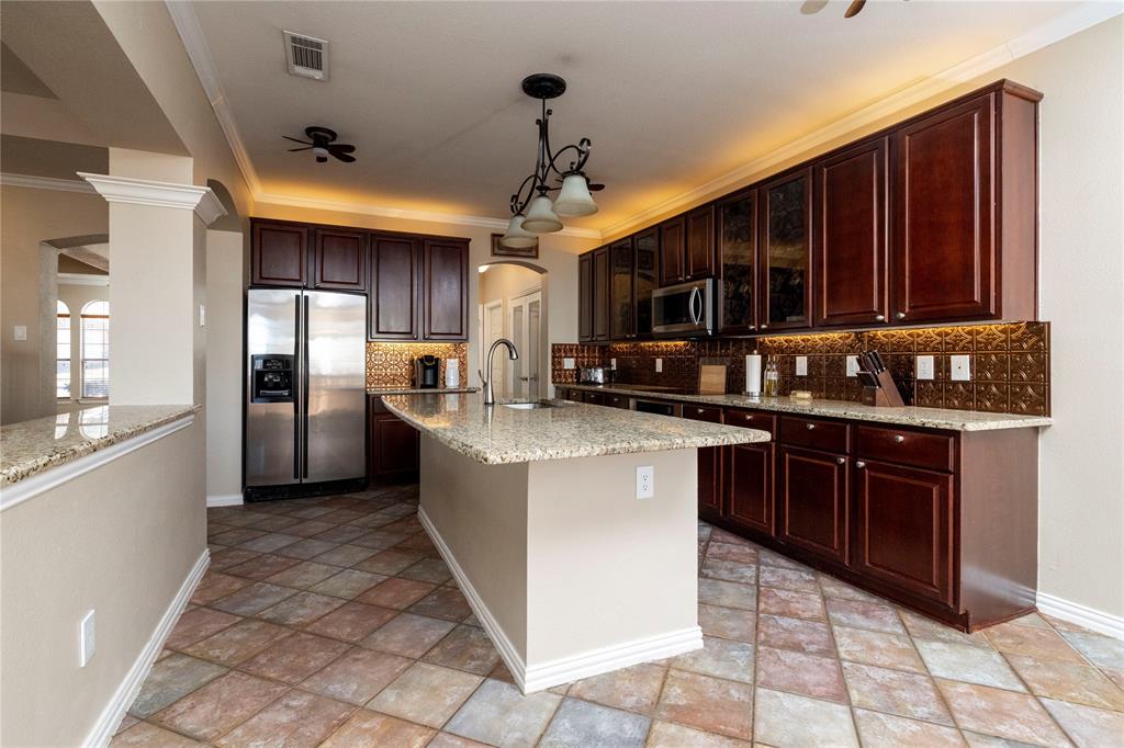 Idlewood Oaks Hidden Lakes - Residential