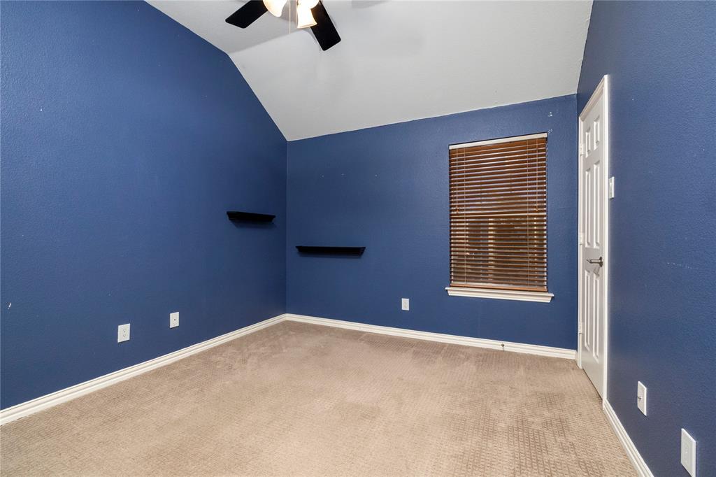 Idlewood Oaks Hidden Lakes - Residential