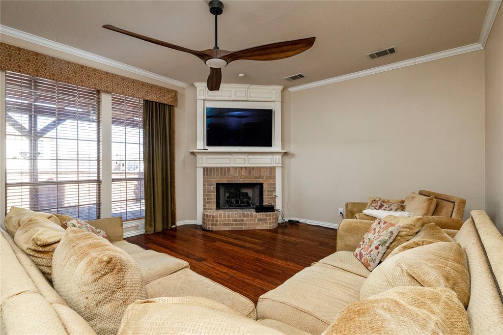 Idlewood Oaks Hidden Lakes - Residential