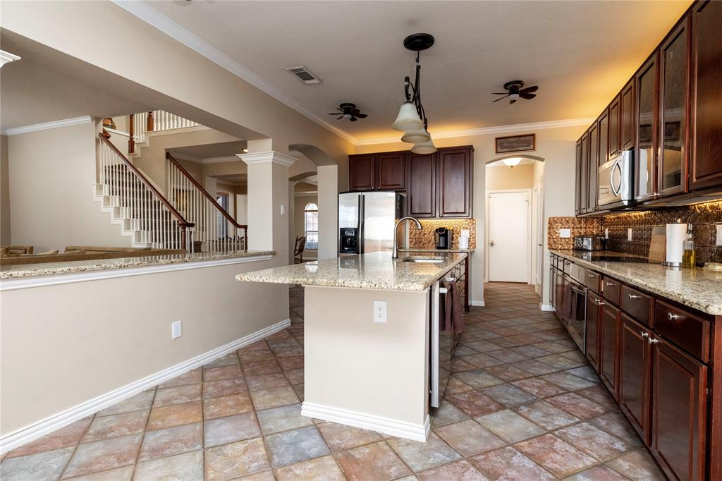 Idlewood Oaks Hidden Lakes - Residential