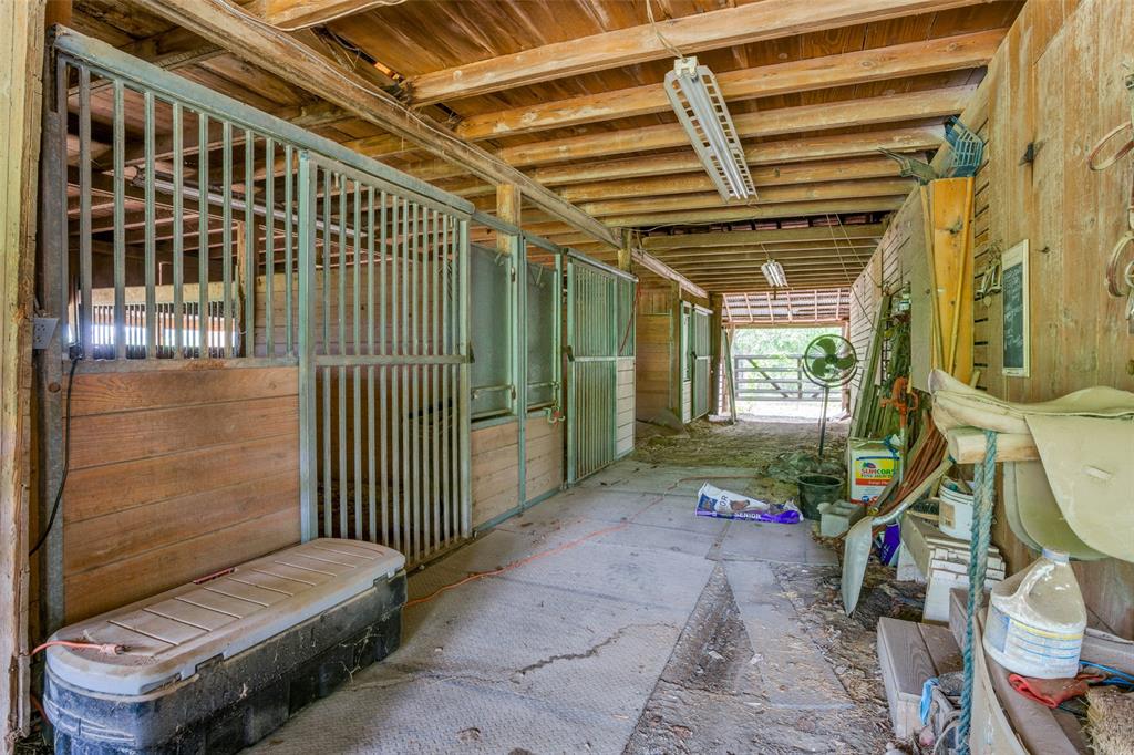 3121 County Road 494