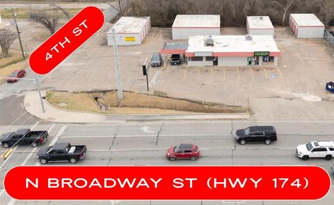 Property photo of 210 N Broadway Street, Joshua, TX 76058