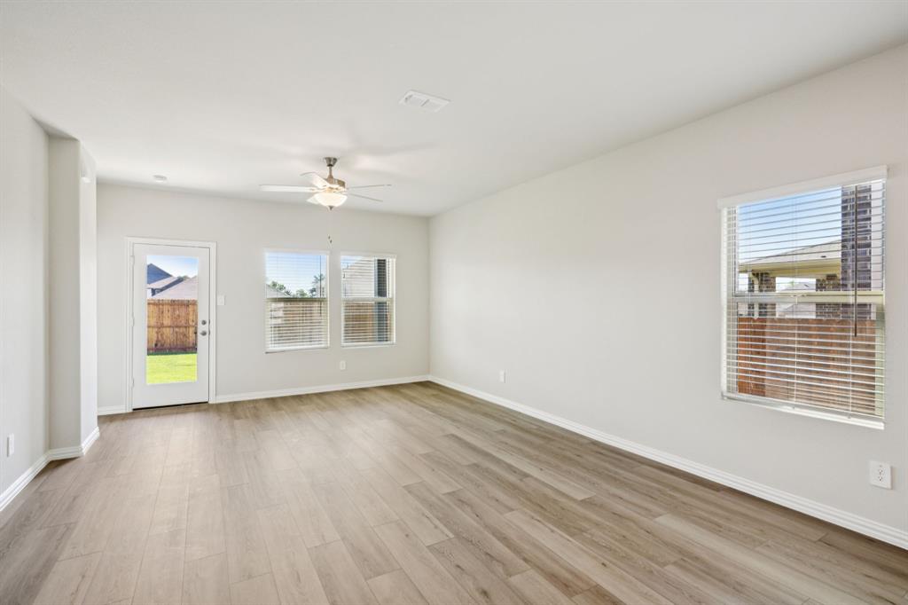 Lakehaven - Residential