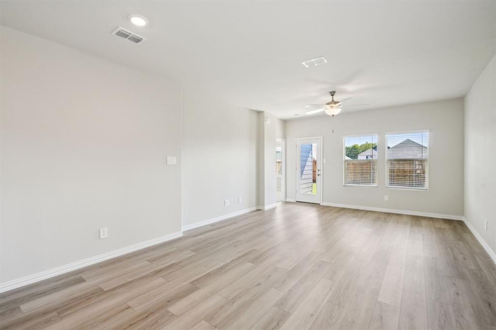 Lakehaven - Residential