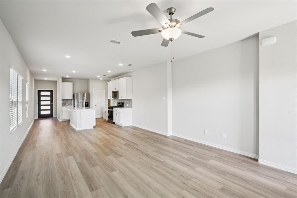 Lakehaven - Residential