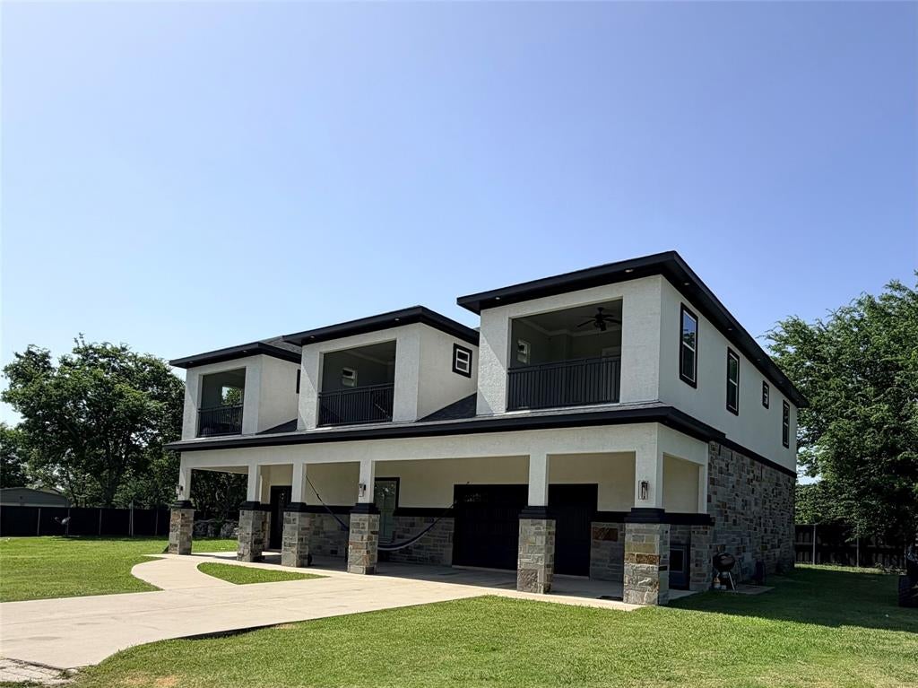 Photo of 222 County Road 876, Princeton, TX 75407 (MLS # 21375168)