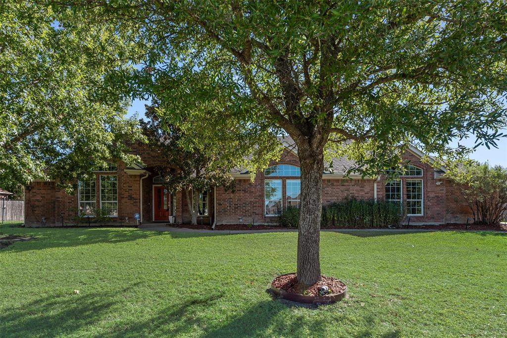 1233 Fox Hunt Trail