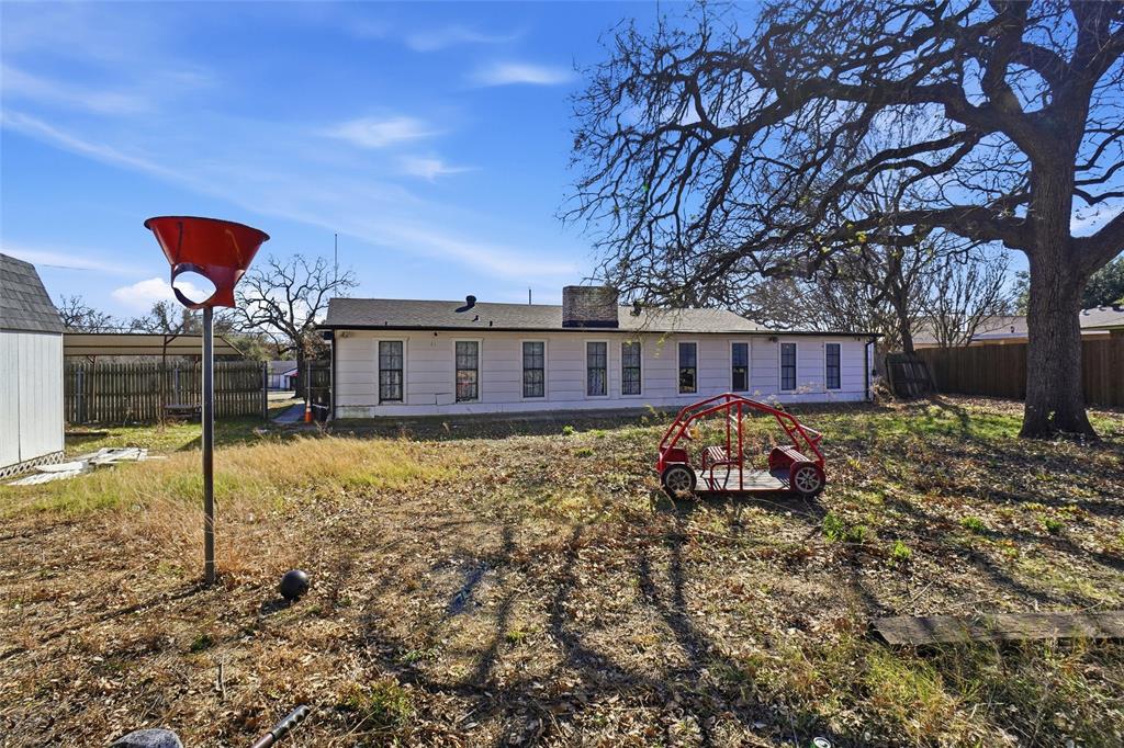 Starlite 12 02 - Commercial Sale