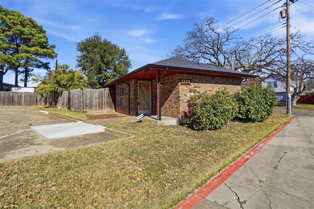 Starlite 12 02 - Commercial Sale