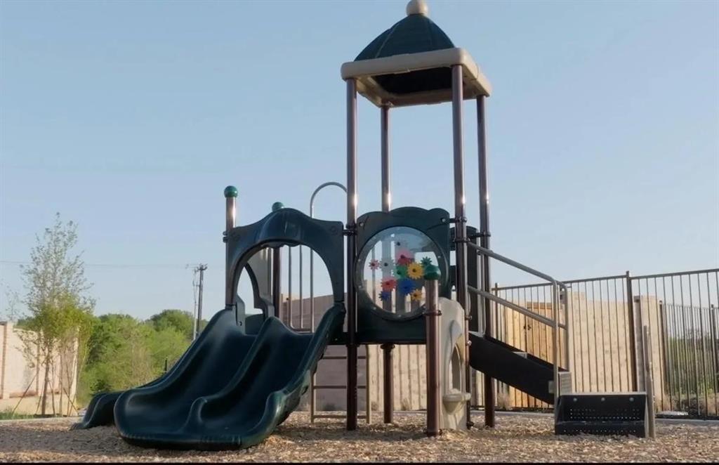 Chak Hill - Residential Lease