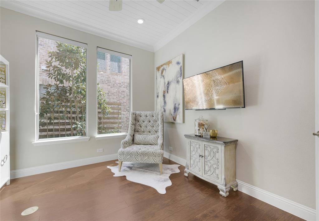 3713 Perkins Lane
