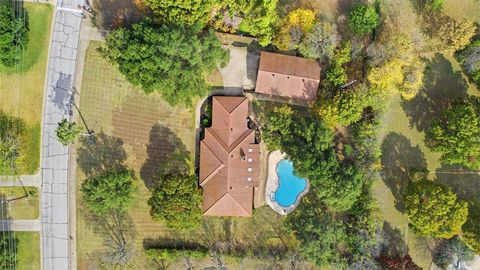 1106 S Greenstone Lane Duncanville TX 75137