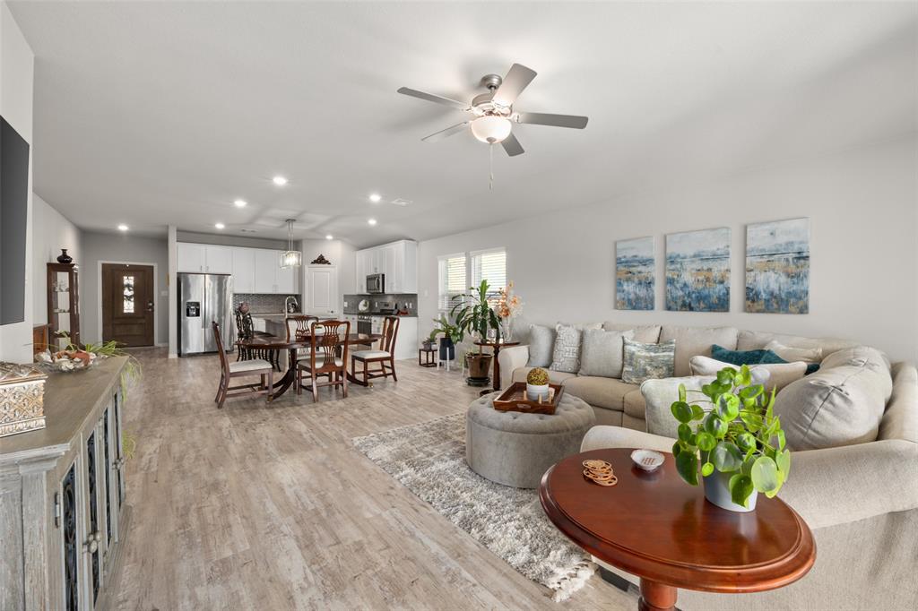 Ventana - Residential