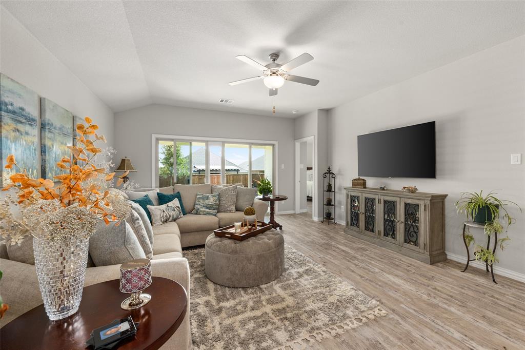 Ventana - Residential