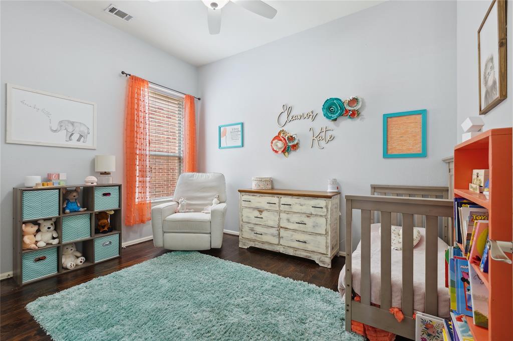 BEECHWOOD CREEKS - Residential