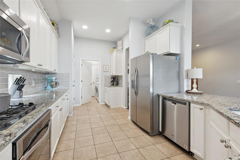 BEECHWOOD CREEKS - Residential