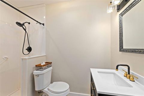 Tiny photo for 202 Poco Street, Bangs, TX 76823 (MLS # 21100601)