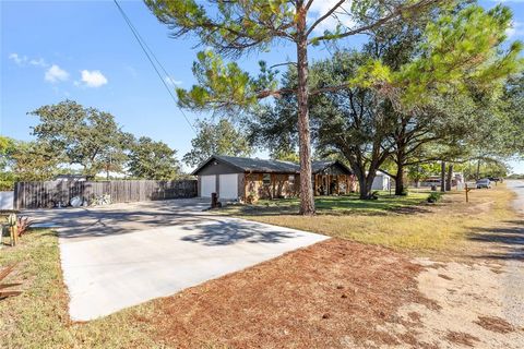 Tiny photo for 202 Poco Street, Bangs, TX 76823 (MLS # 21100601)
