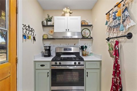 Tiny photo for 202 Poco Street, Bangs, TX 76823 (MLS # 21100601)