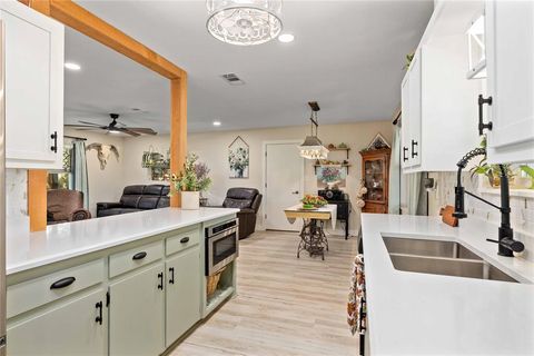 Tiny photo for 202 Poco Street, Bangs, TX 76823 (MLS # 21100601)