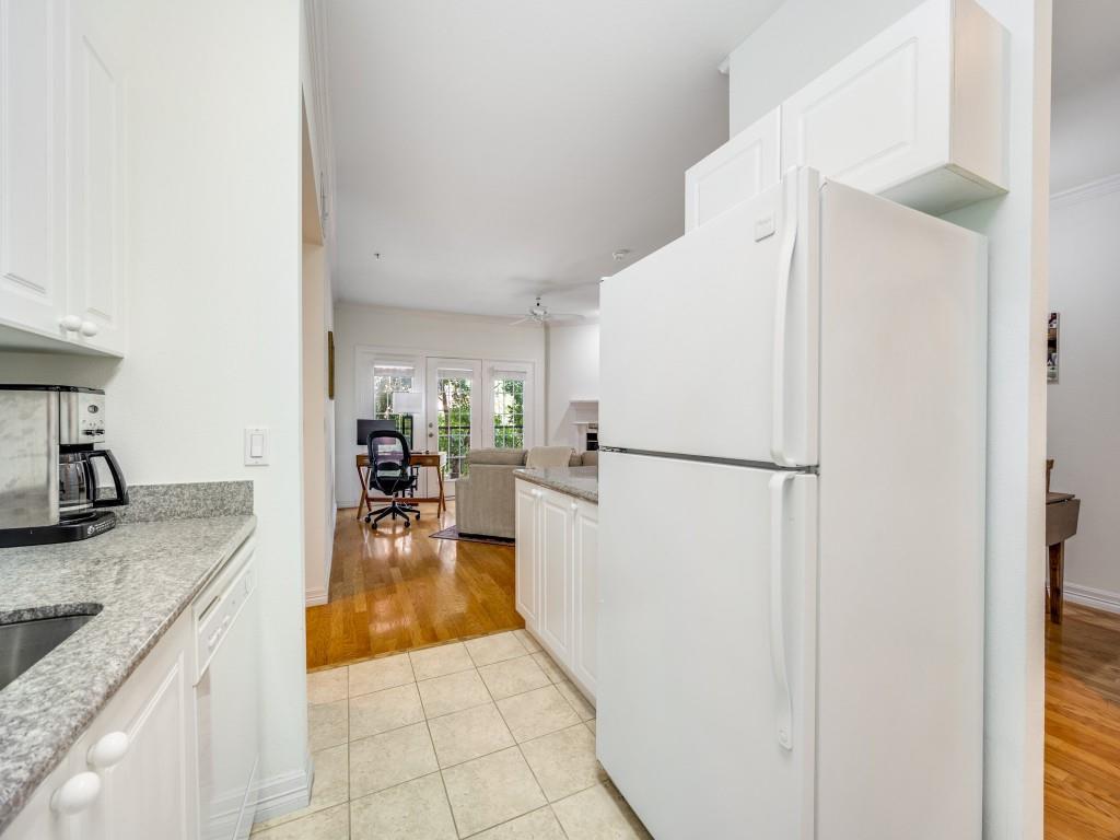 Wyndemere Condo - Residential Lease