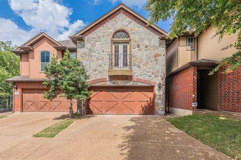 260 Corinna Court Hurst TX 76053