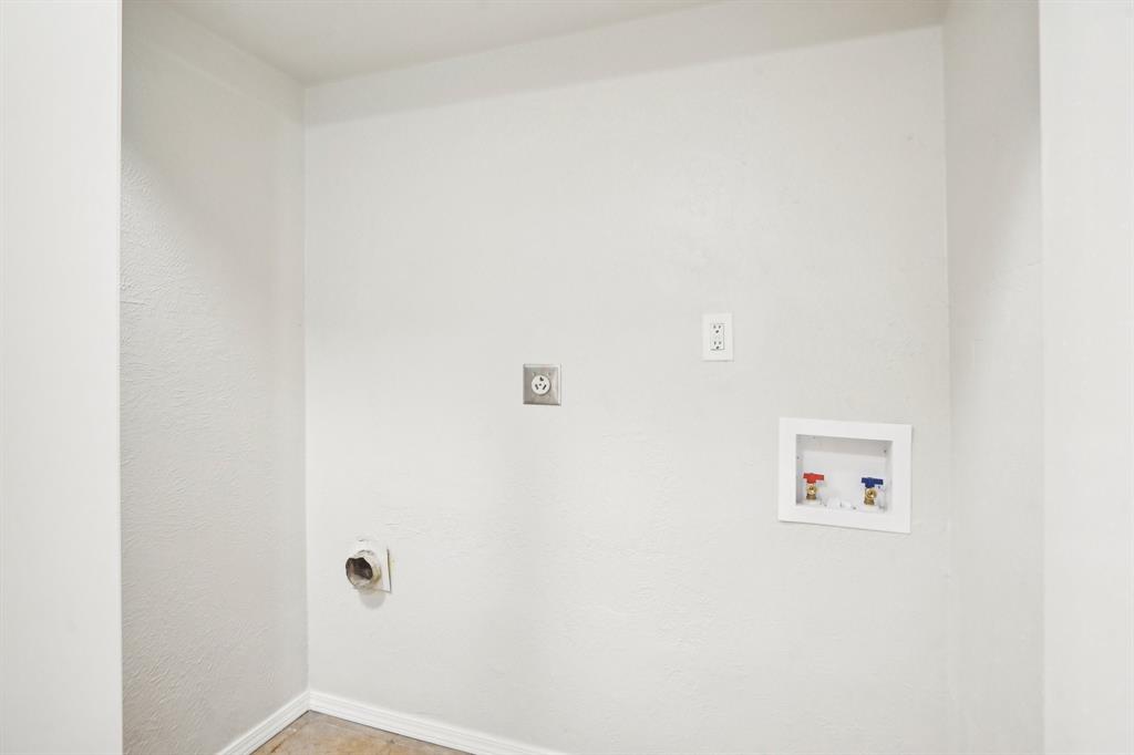 Colony 27 - Residential