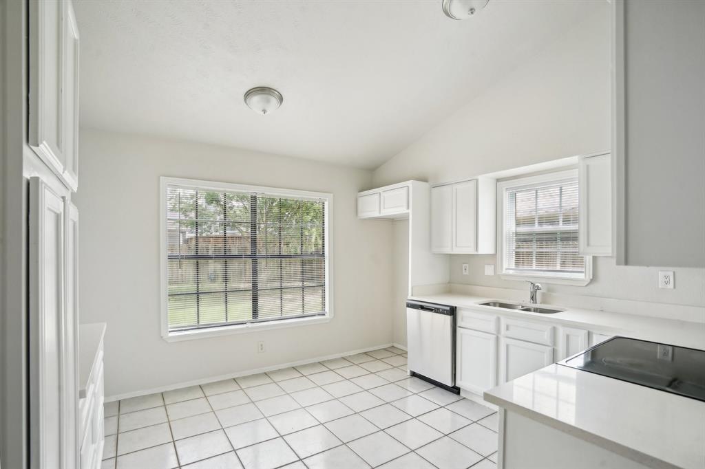 Colony 27 - Residential