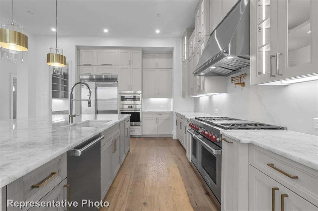 Mustang Lakes Huntington - Residential