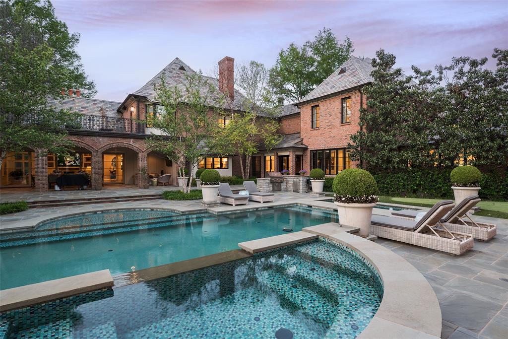 Estates 02 - Residential