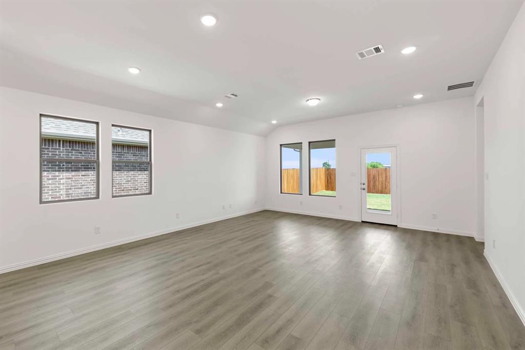 Coyote Meadows - Residential