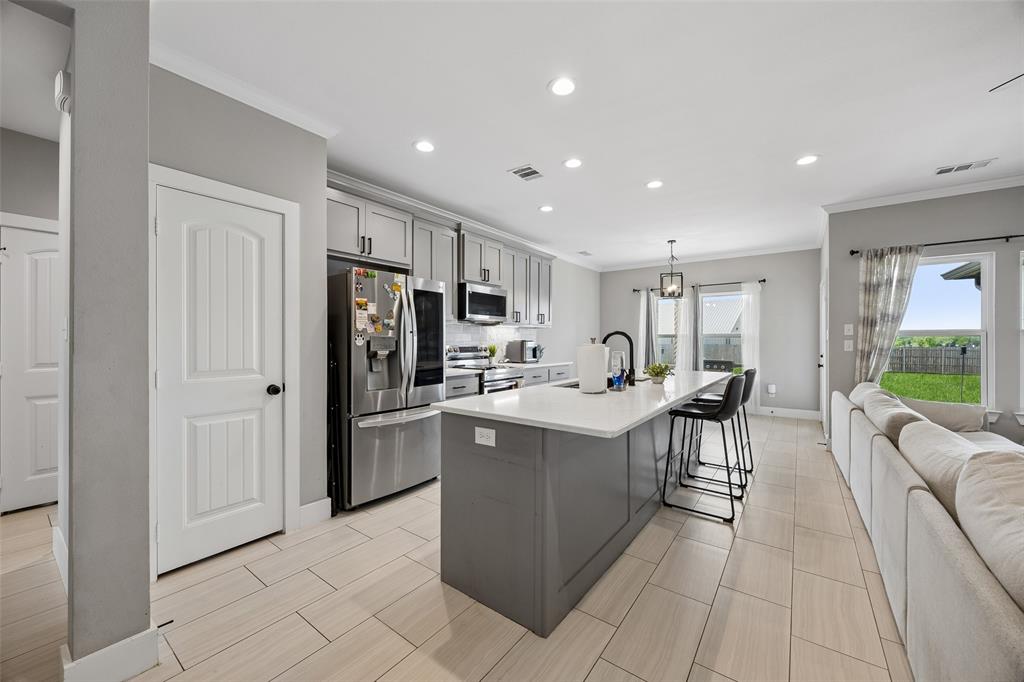 Bella Tresa Place - Residential