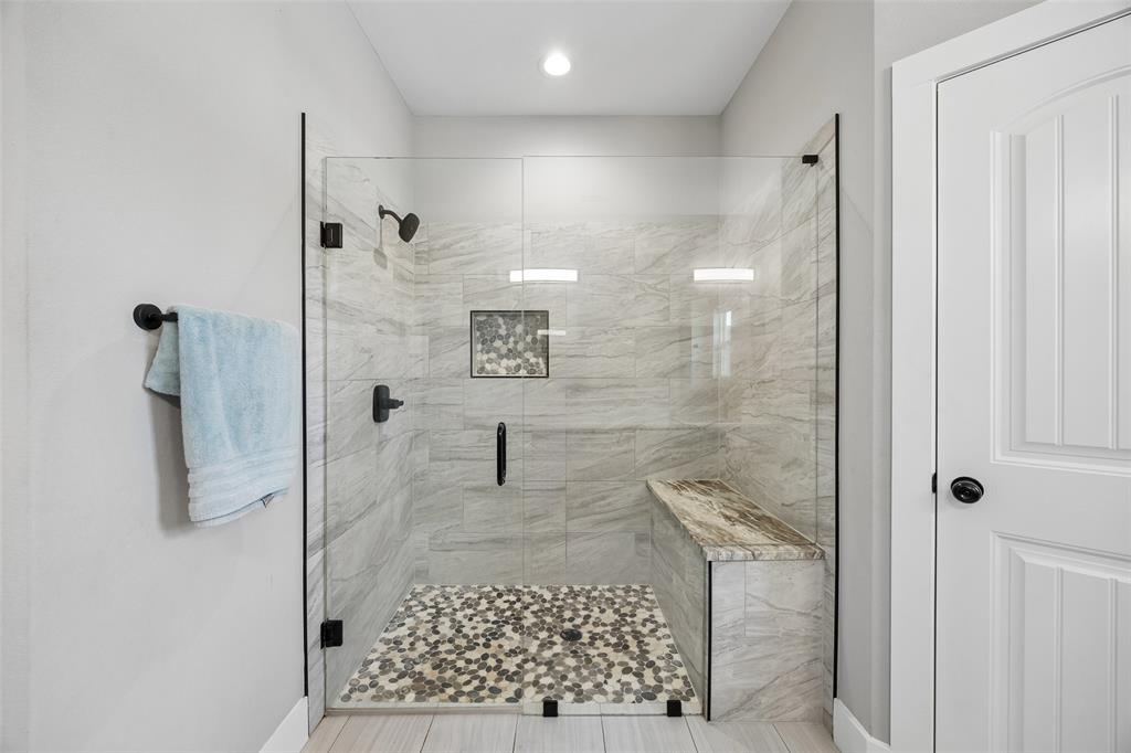 Bella Tresa Place - Residential