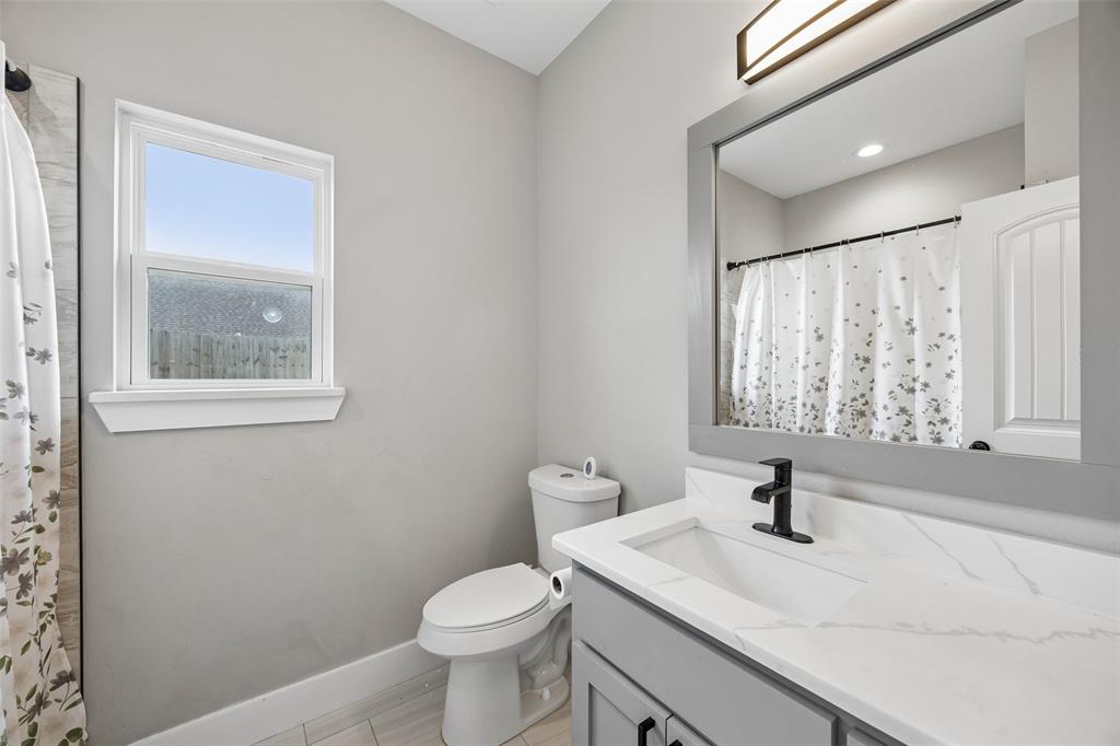 Bella Tresa Place - Residential