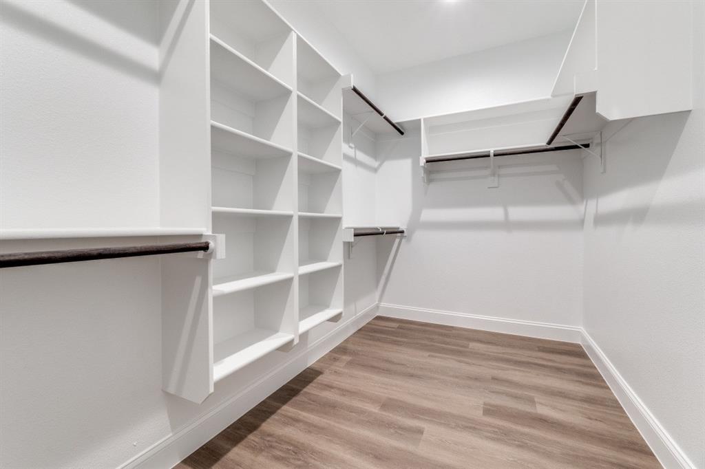 LINCOLN HEIGHTS - Residential