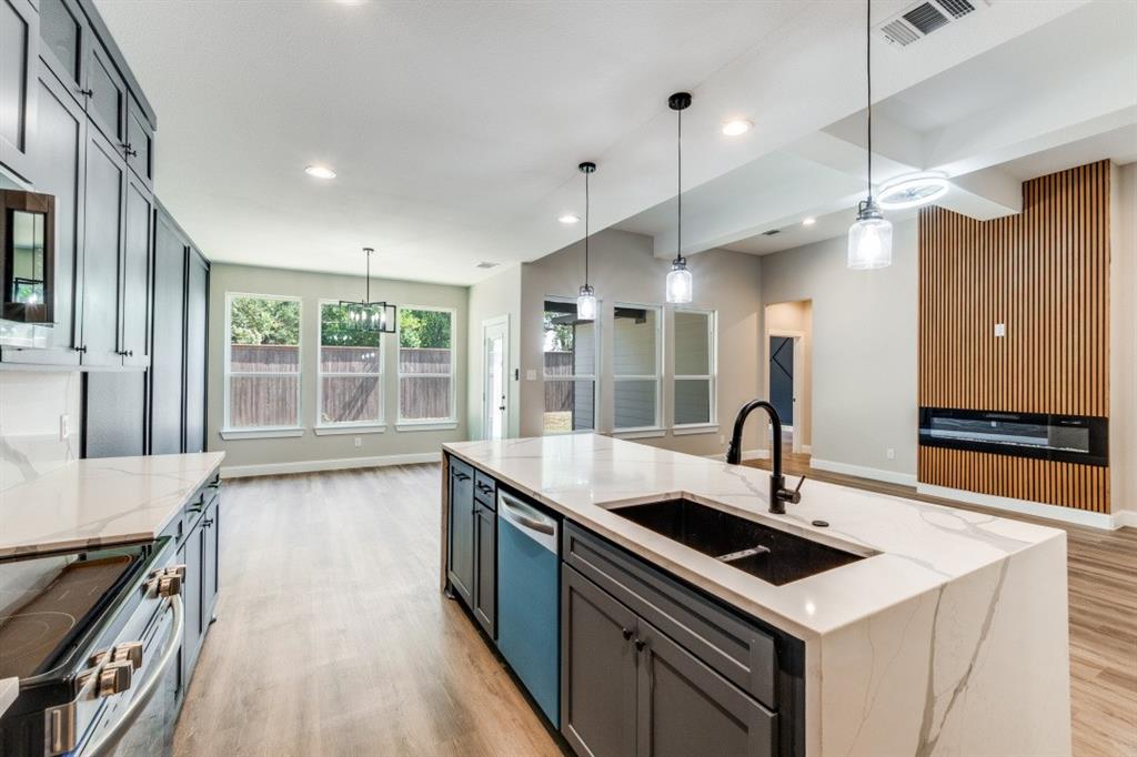 LINCOLN HEIGHTS - Residential