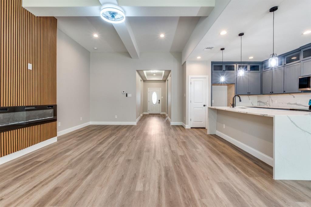 2818 Southland