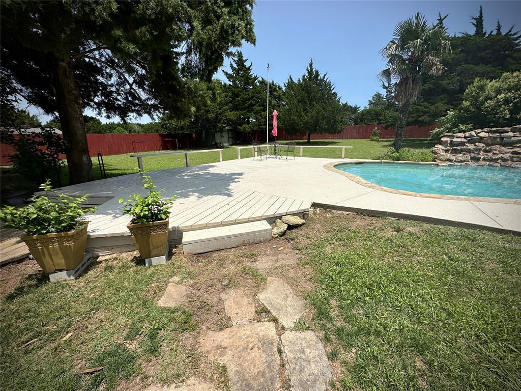 2610 Jakes Court