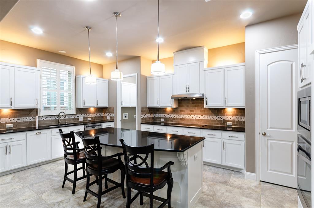 1863 Audubon Pond Way