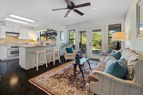 Tiny photo for 5025 Oak Bend Circle, Denton, TX 76208 (MLS # 21099485)