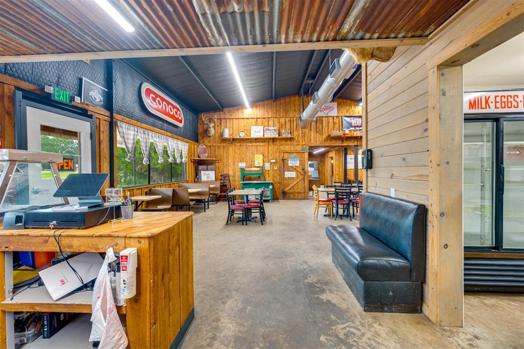 na - Commercial Sale