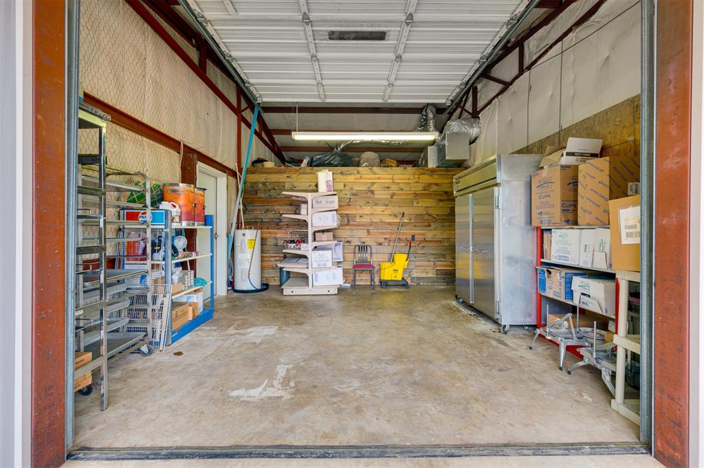 na - Commercial Sale