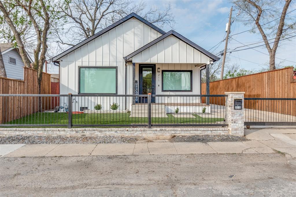 211 S Garrett Avenue