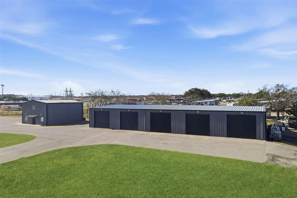 2550 W US Highway 377