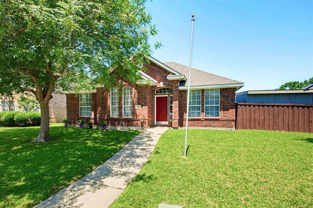 727 Hollow Ridge Drive