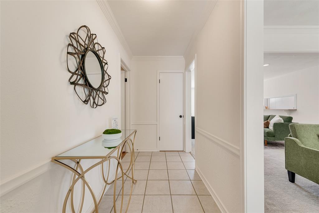 1213 Elmwood Drive