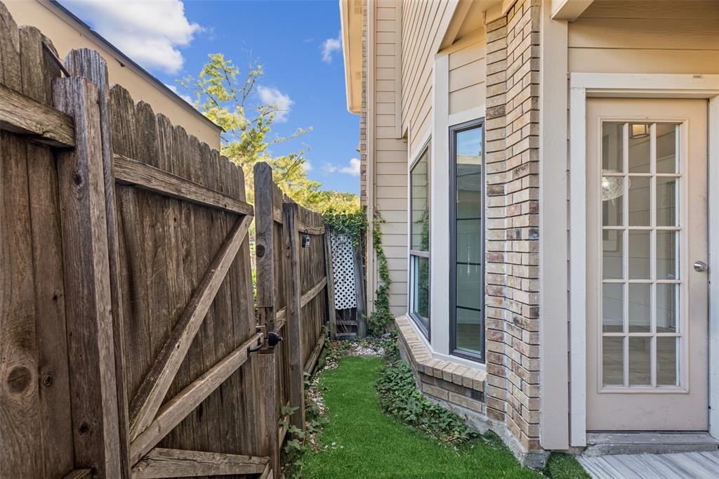 Preston on the Lake - Residential Lease