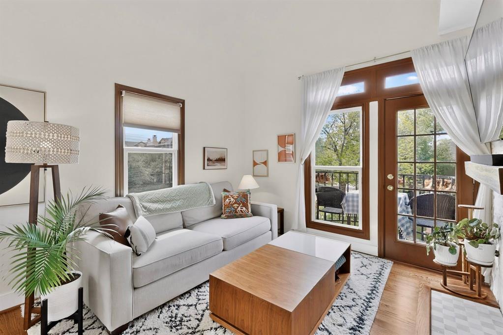 Rawlins Park Condo - Residential