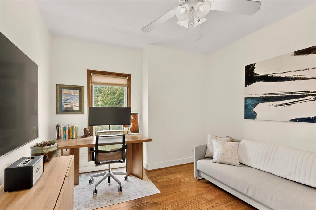 Rawlins Park Condo - Residential