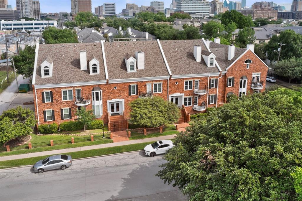 Rawlins Park Condo - Residential